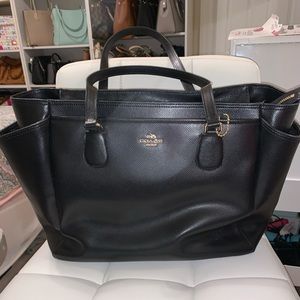 Coach diaper bag 😍